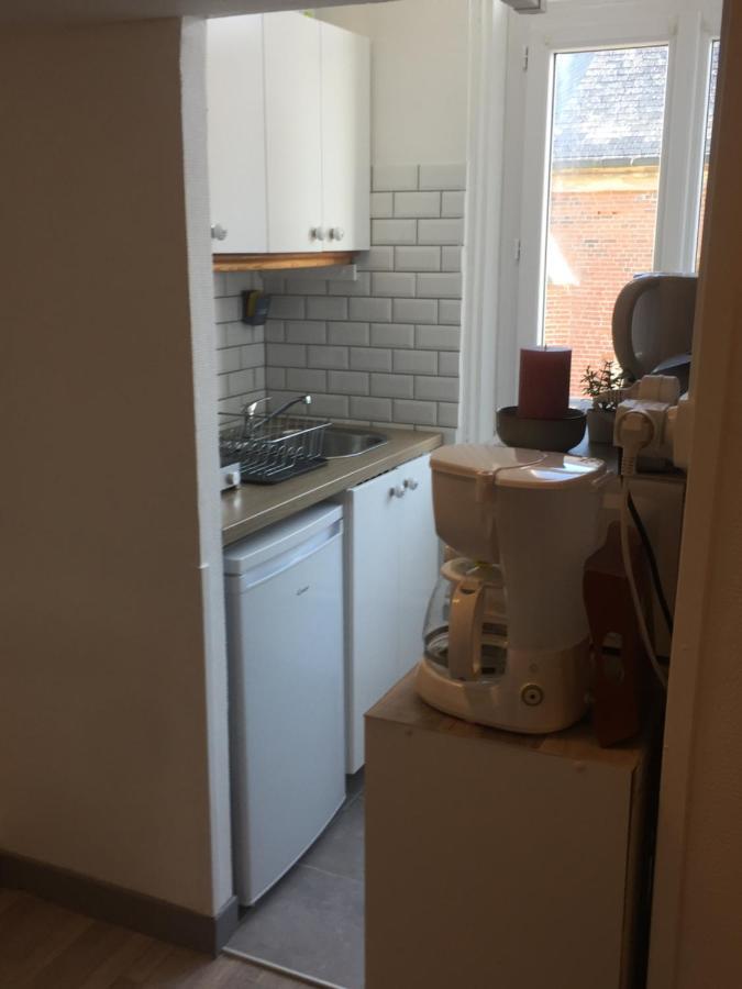 オーStudette Tiny House De L Eglise 12 M2アパートメント エクステリア 写真