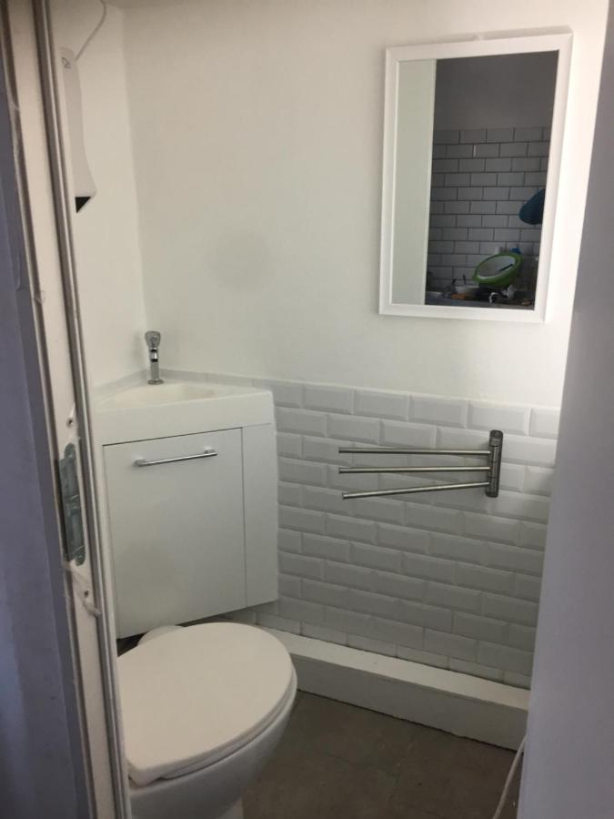 オーStudette Tiny House De L Eglise 12 M2アパートメント エクステリア 写真