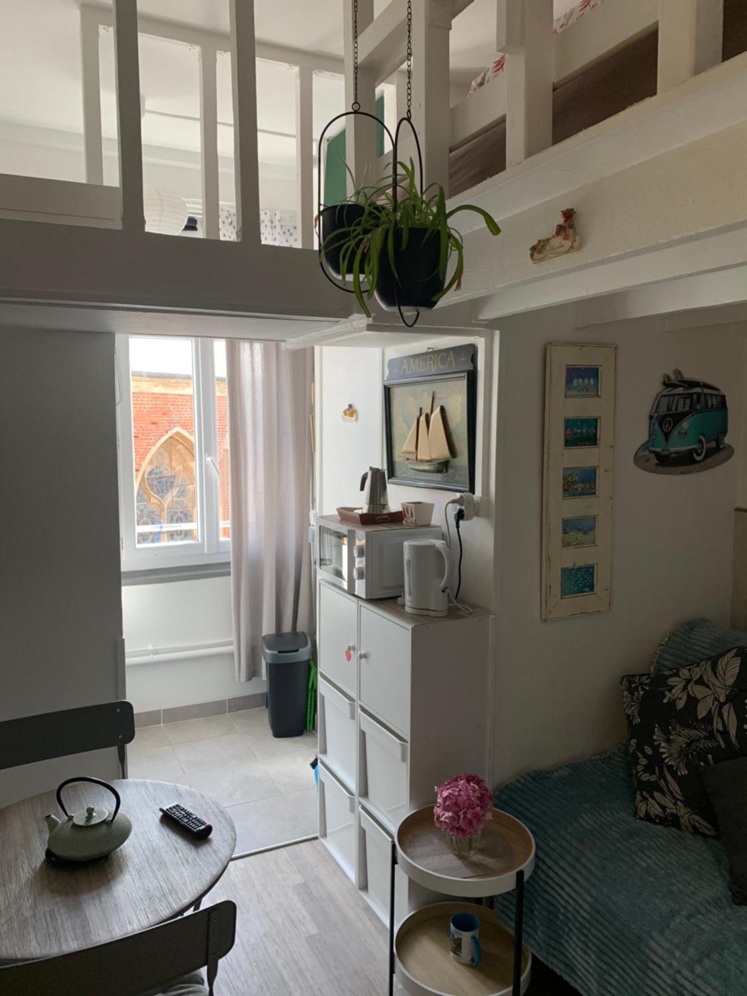 オーStudette Tiny House De L Eglise 12 M2アパートメント エクステリア 写真